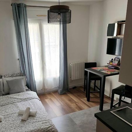 Petit Studio En Plein Centre-Ville De Vendôme Extérieur photo